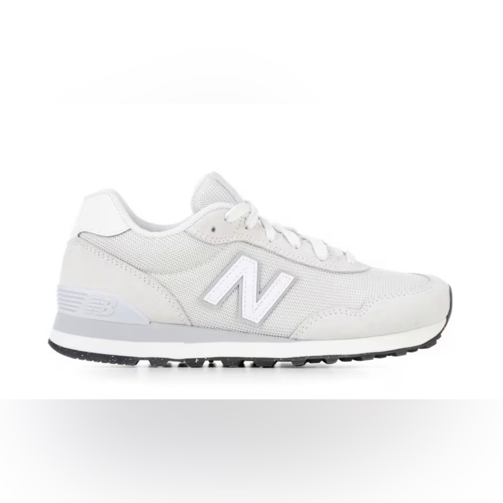 WOMEN'S NEW BALANCE 515 V4 SNEAKERS